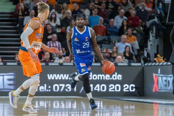 在这样激烈 在这样激烈