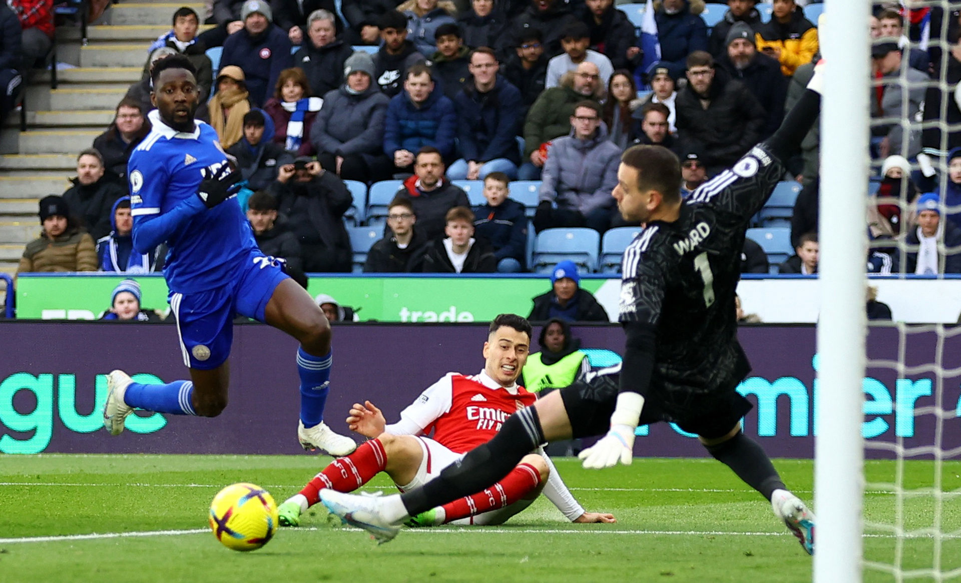 尤其是在杯 尤其是在杯