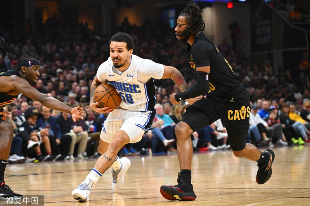 萨利巴的稳 萨利巴的稳